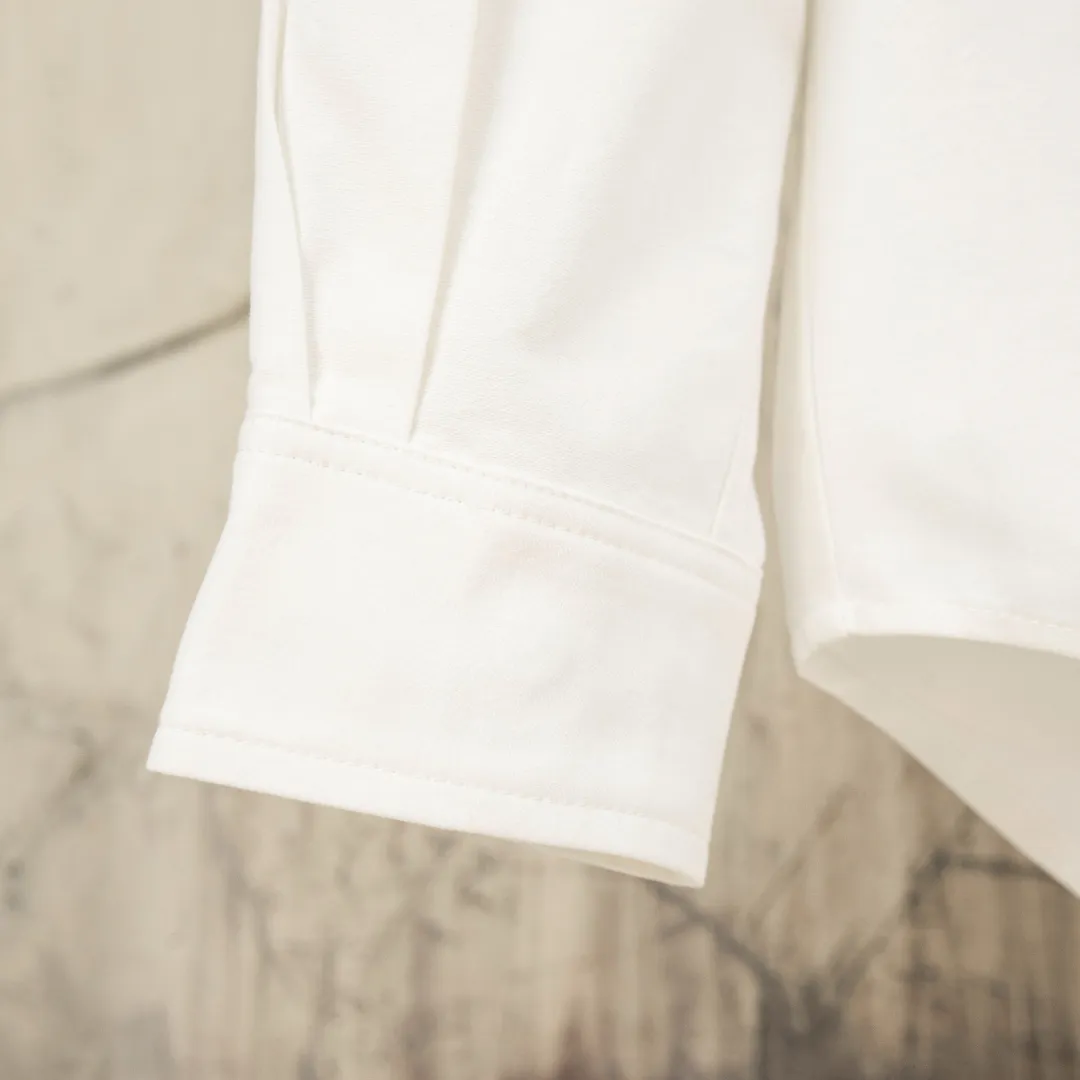 P270 zp version [Exclusive supply] Ralph Lauren/Ralph Lauren's classic evergreen single product 100 cotton Oxford spun old money style casual long-sleeved shirt. 100% restored workmanship. The entire garment is embedded with seams and clean edges. The upper back seams are reorganized for a better fit. ✅ 100 cotton Oxford spun on the face. Pre-wash treatment. The texture is tight and soft. ✅ Custom dyed original pearlescent white bottom buttons. Size partitions. ✅ Special shaped chiffon foil is included in the collar door tube. It is not easy to deform and pull. ✅ RL classic version of the Oxford shirt. The thick and crisp feeling brought by the Oxford cloth. It can be worn alone or as an outer layer. It can be worn in all seasons. It is a must-have item for the wardrobe. Get it with your eyes closed. Color: black, white, pink, blue, carbon gray, khaki, navy blue and red label, dark blue and white label (8 colors) Size: S M L XL Number: WW10974